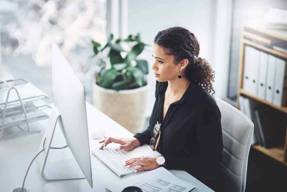 business attorney setting up an S-Corp from her desk